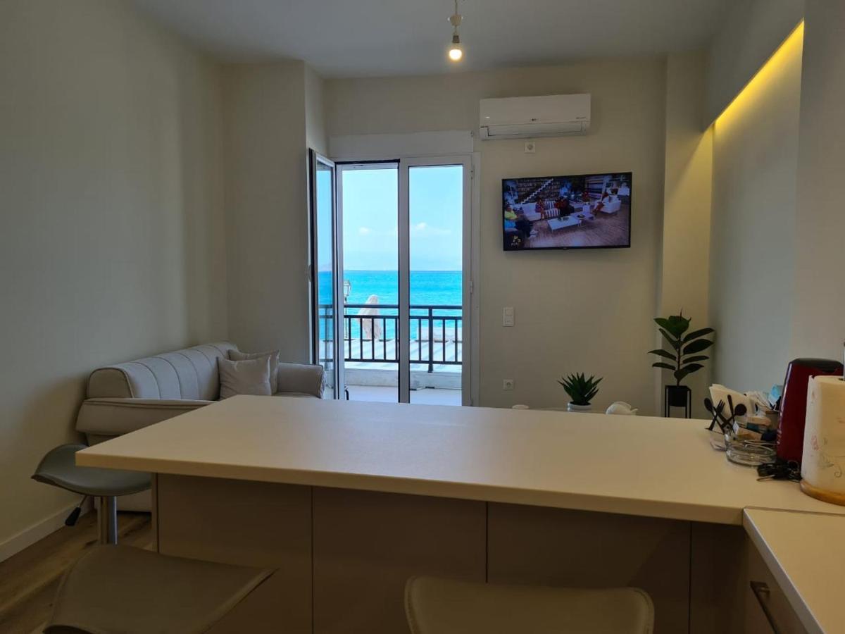 Grace Seaside Apartment Loutraki  Ngoại thất bức ảnh
