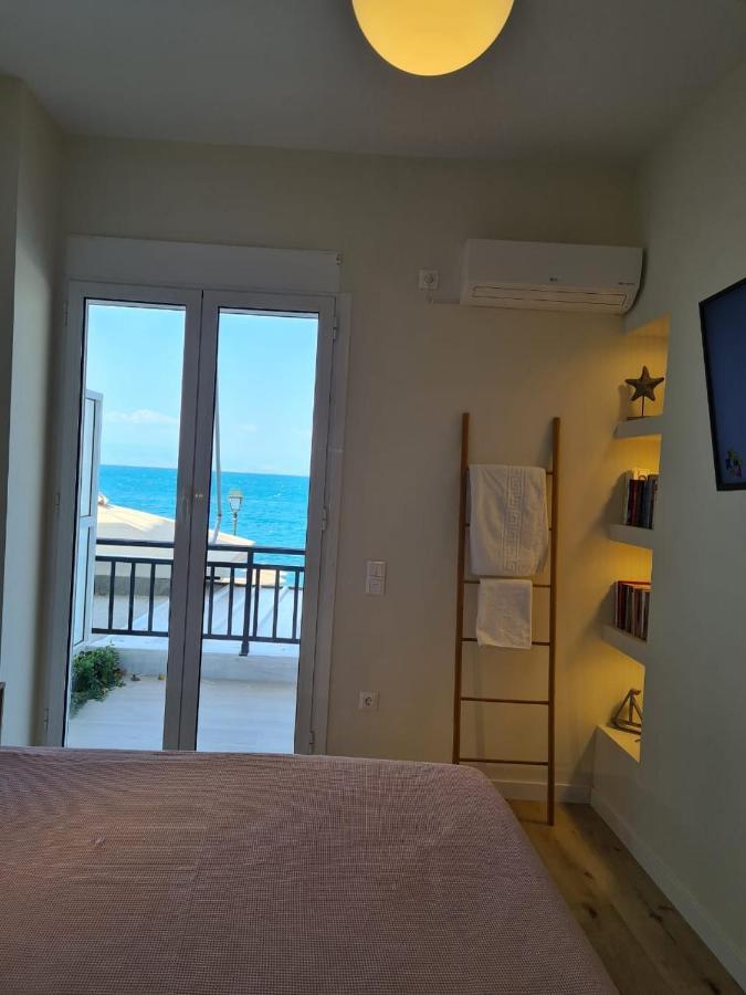 Grace Seaside Apartment Loutraki  Ngoại thất bức ảnh