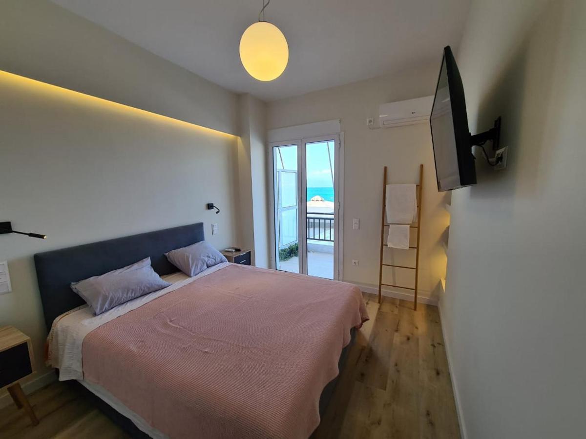 Grace Seaside Apartment Loutraki  Ngoại thất bức ảnh