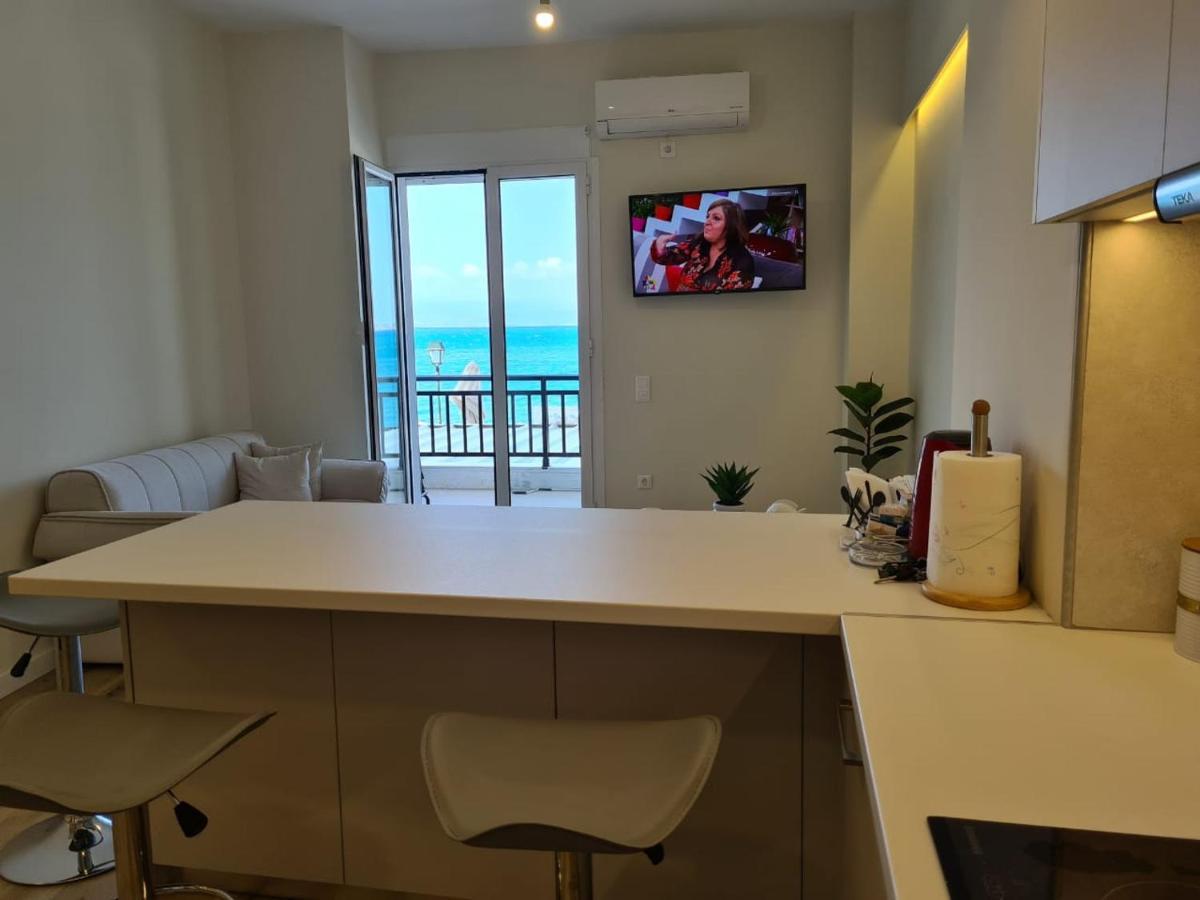 Grace Seaside Apartment Loutraki  Ngoại thất bức ảnh